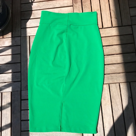 Skirt - Picture 4 of 5